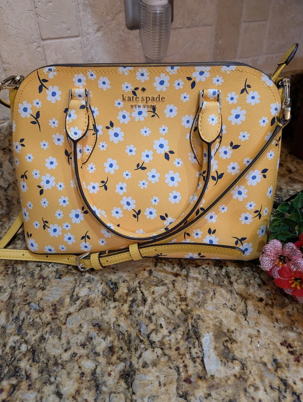 Kate Spade Daisy Floral Dome Satche